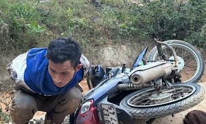 Đối tượng mang xăng đi cướp ngân hàng khai gì?