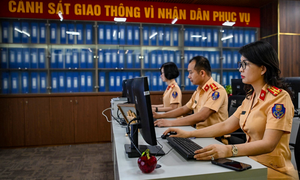 Ngân sách Nhà nước thu 5.200 tỷ đồng từ đấu giá biển số xe