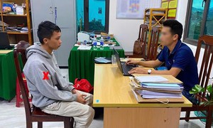 Gã trai 'cài bẫy' nhiều nữ sinh để thực hiện cuộc gọi video khiêu dâm