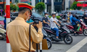 Camera lưu động phạt nguội đầu tiên ở Hà Nội