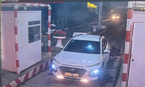 Xử lý tài xế lái ô tô chạy ngược chiều trên cao tốc