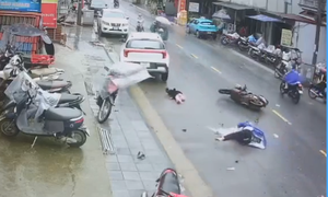 Video: Va chạm liên hoàn ở Sa Pa làm bé gái tử vong