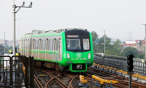 Metro Cát Linh - Hà Đông lại gặp sự cố, tàu không thể chạy hết hành trình