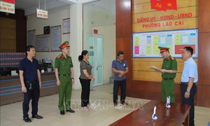 Khởi tố 3 bị can sản xuất giá đỗ bằng hóa chất độc hại