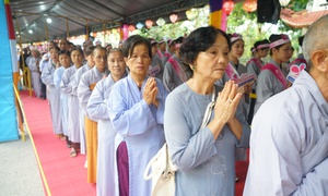 Gần 300 người phải cấp cứu khi tham gia Đại lễ Vesak