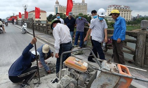 Xuất hiện vết nứt trên cầu Ka Long (Móng Cái) cơ quan chức năng lên phương án khắc phục