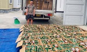 Phát hiện hơn 5 tấn chân gà rút xương không nguồn gốc xuất xứ