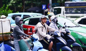 Ngày cuối cùng nắng nóng bỏng rát trước khi đón không khí lạnh