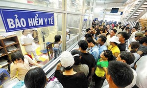 Từ hôm nay 1/6, ngừng cấp thẻ BHYT giấy, người dân khám chữa bệnh bằng cách nào?