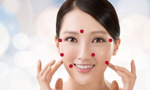 Day bấm 5 huyệt vị này để giảm nếp nhăn, xóa quầng thâm mắt