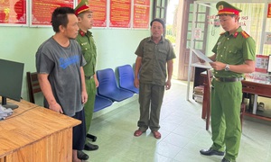Tạm giam đối tượng có tiền án, tiền sự say xỉn, đập phá tài sản của người dân