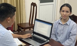 Vận động thành công đối tượng trốn truy nã hơn 5 năm ra đầu thú