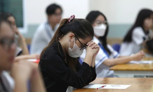 Cách giúp đầu óc thoải mái, giảm căng thẳng cho trẻ trong mùa thi