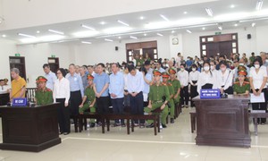 Khắc phục toàn bộ hậu quả vụ án, ông Trịnh Văn Quyết được giảm 14 năm tù