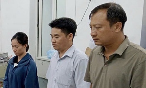 Khởi tố nguyên Giám đốc Văn phòng đăng ký đất đai ở Hoà Bình