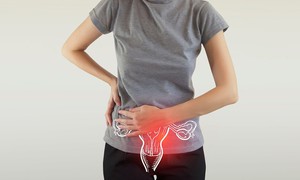 Ra máu bất thường ở tử cung là dấu hiệu của bệnh gì?
