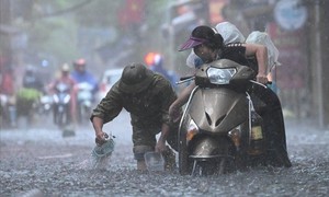 Đề phòng thiên tai lũ quét, ngập úng do mưa rất lớn từ đêm nay ở miền Bắc