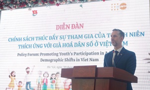 56% đồng bào dân tộc thiểu số và miền núi đăng ký khai sinh muộn cho trẻ
