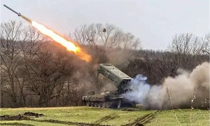Phòng tuyến Ukraine lung lay vì thiếu vũ khí