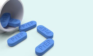 Số người trẻ uống thuốc ph&#242;ng ngừa nhiễm HIV cao gấp 8 lần