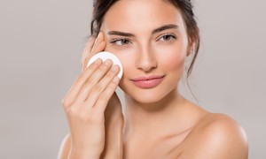 Tẩy trang đúng cách làm sạch da, ngừa mụn