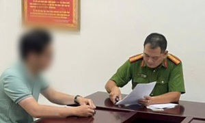 Làm rõ đối tượng có hành vi ‘biến thái’ trên đường Hoàng Hoa Thám, Hà Nội