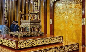 Thông tin mới nhất vụ bảo vật quốc gia ngai vua triều Nguyễn bị phá hoại