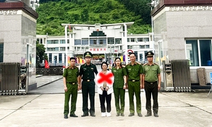 Nữ quái sa lưới sau 7 năm vượt biên, sinh con để trốn thi hành án