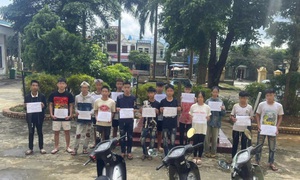 Ngăn chặn nhóm 15 thanh thiếu niên mang hung khí đi đánh nhau tại đèo Đá Trắng