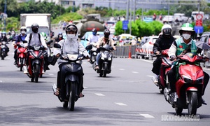 Miền Bắc, miền Trung nắng nóng gay gắt, nhiệt cao trên 38 độ