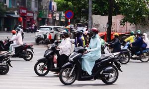 Cảnh báo thiên tai khi miền Bắc nắng nóng gay gắt rồi lại mưa lớn tiếp nối