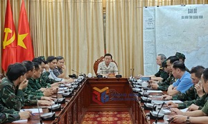 Phó Thủ tướng Trần Hồng Hà trực tiếp về Quảng Ninh chỉ đạo công tác cứu hộ vụ tàu du lịch gặp nạn