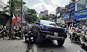 Thông tin chính thức vụ ô tô đâm 9 xe và 1 người đàn ông tại Khâm Thiên
