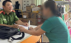 Suýt mất 60 triệu đồng vì 'món quà' của Việt kiều Mỹ