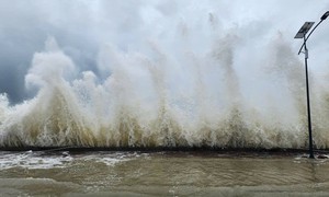 Bất thường: Cùng lúc xuất hiện 3 cơn bão trên biển