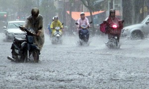 Miền Bắc, miền Trung sẽ mưa lớn đến khi nào?