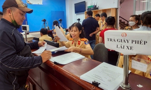TP Hồ Chí Minh: Thay đổi địa điểm tiếp nhận hồ sơ cấp, đổi giấy phép lái xe từ ngày 4/8