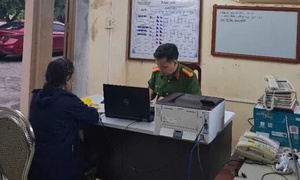 Bị công an 'rởm' gọi điện đe dọa bắt giam, cụ bà ở Hải Phòng suýt bị lừa 600 triệu