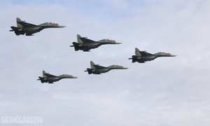 Đội hình Su-30MK2 'rèn gió luyện mây' cho ngày 2/9 lịch sử