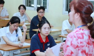 Điểm chuẩn lớp 10 Hà Nội: Khoảng cách nội - ngoại thành