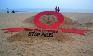 Người đứng đầu UNAIDS cảnh báo nguy cơ bùng phát HIV/AIDS do cắt giảm viện trợ