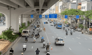 Chốt ngày phân làn giao thông đường Võ Chí Công, người dân đi lại thế nào?