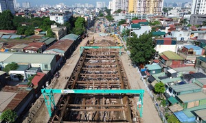 Hà Nội: Nhiều công trình xây dựng thiếu giàn giáo, rào chắn, hồ sơ chưa đạt