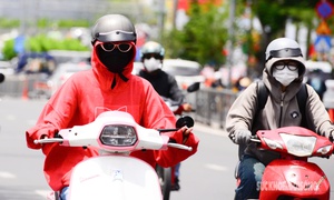 Miền Bắc nắng mạnh, mưa dông đan xen