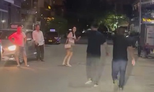 Tạm giữ hình sự 6 đối tượng hành hung cô gái cùng bạn đi hát karaoke ở Quảng Ninh