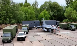 Bí quyết giúp Ukraine giữ cho F-16 'ẩn mình' giữa 'mưa tên lửa' Nga