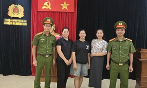 Hà Nội: Chuyển nhầm 400 triệu đồng, được Công an xã hỗ trợ nhận lại