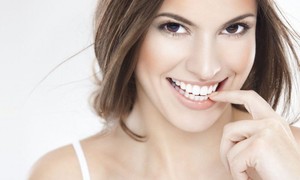 Chăm sóc răng miệng đúng cách giúp nụ hôn thêm trọn vẹn