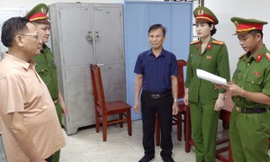 Bắt khẩn cấp ông 'bầu' Cao Tiến Đoan