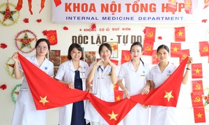 Hải Phòng rực rỡ cờ hoa, thầy trò và y bác sĩ hân hoan mừng 80 năm Quốc khánh
